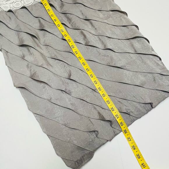 London Times Sleeveless Layered Shift Dress, *READ LOOSE HEM*, Size 12P - Picture 10 of 11